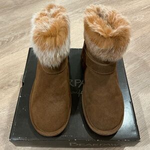 Bearpaw “Tigris” Suede Boots Size 10